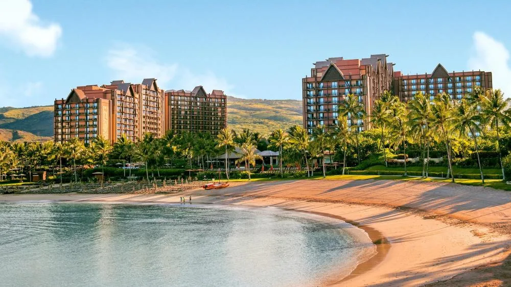 Aulani Disney Vacation Club Villas Ko Olina family resort with villa accommodations and lagoon setting