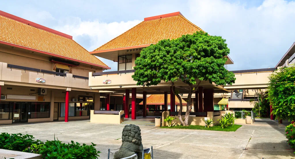 Chinatown Cultural Plaza 10 Min Walk