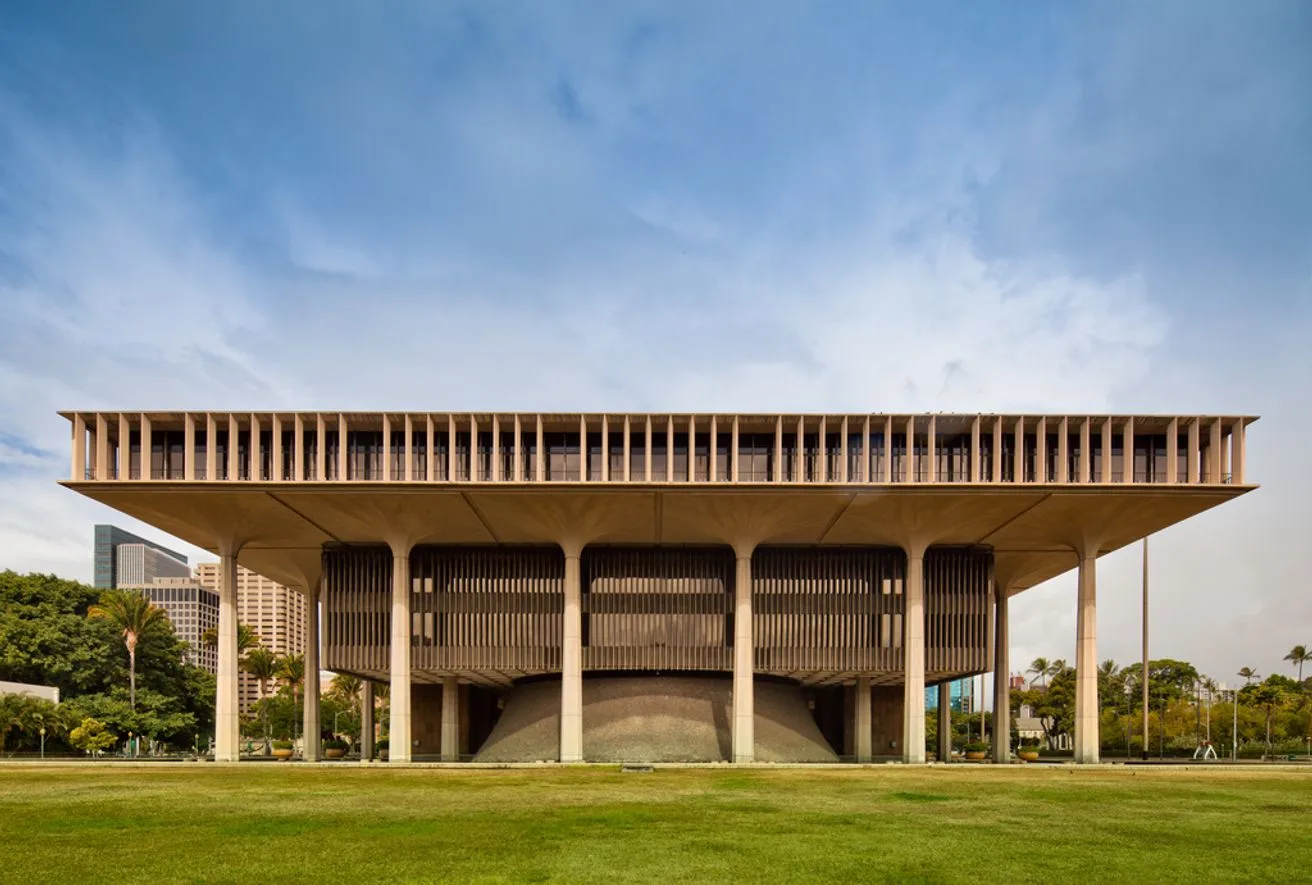Hawaii State Capitol 10 Min Walk