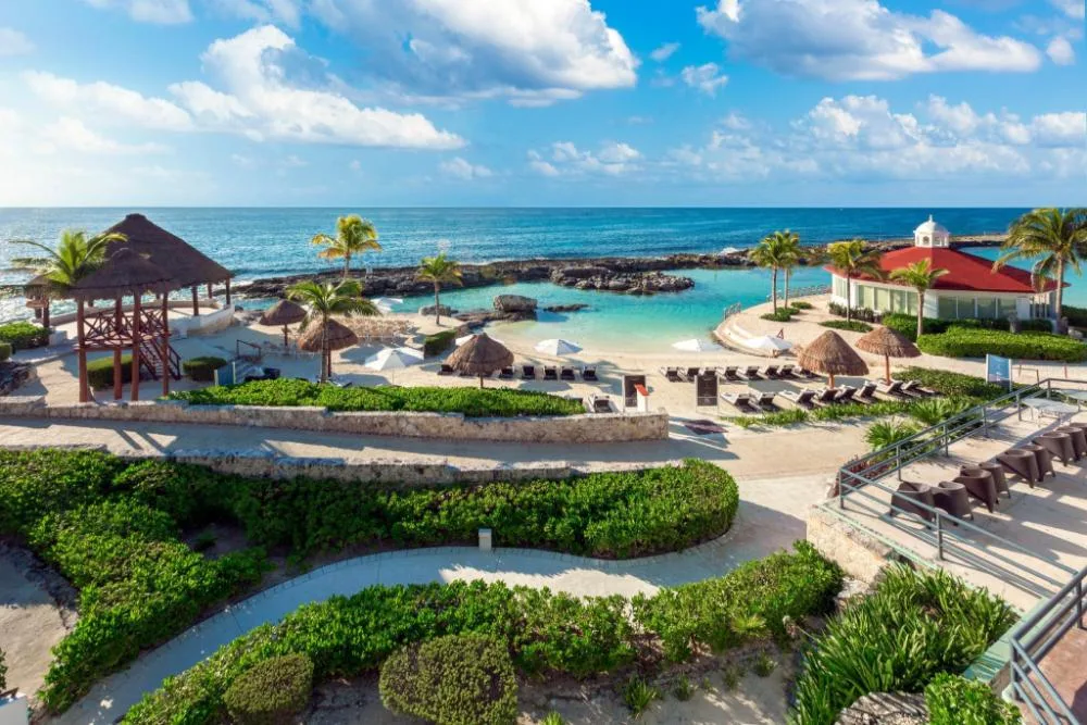 Hard Rock Hotel Riviera Maya large entertainment-driven all-inclusive resort with beachfront pool complex and rock-themed design in Puerto Aventuras, Mexico.