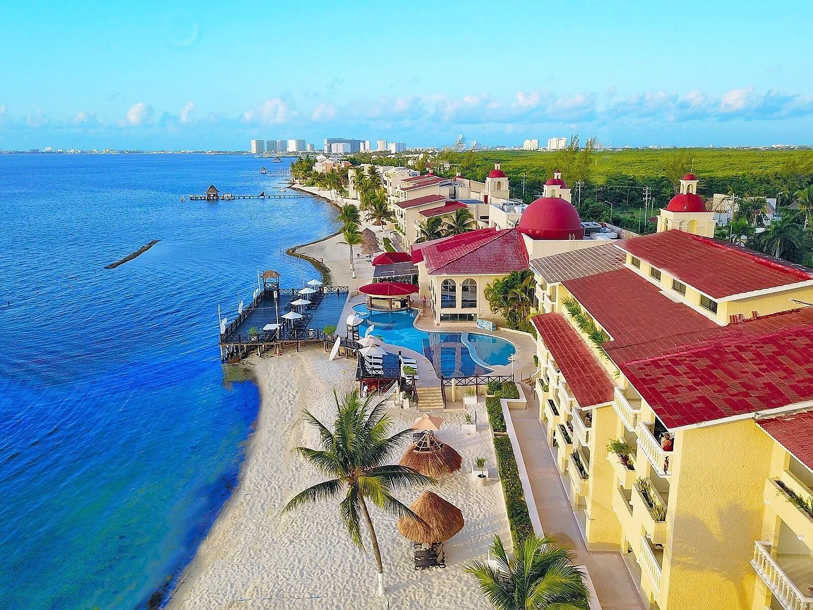 All Ritmo Cancun Resort and Water Park all-inclusive beachfront resort in Cancun Hotel Zone with water park, pools, and Caribbean Sea views.