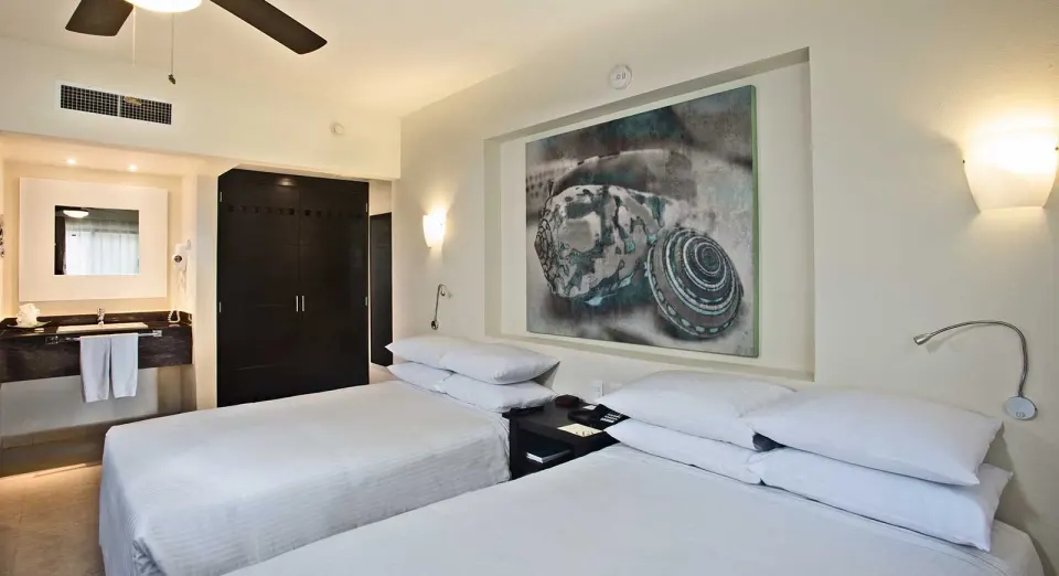 Family Suite Official 1