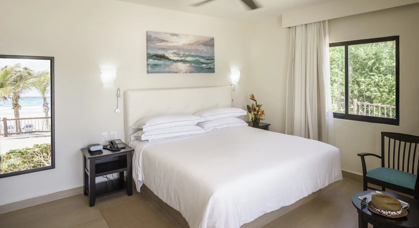 Junior Suite Official 1