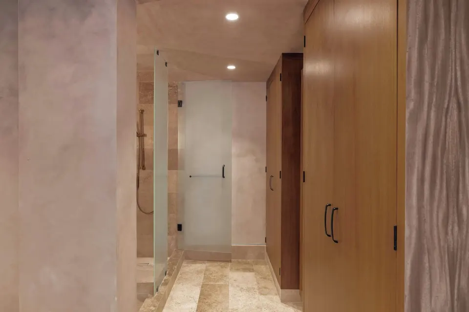 Presidential Suite bathroom and wardrobe area at Almare, a Luxury Collection Resort, Isla Mujeres.