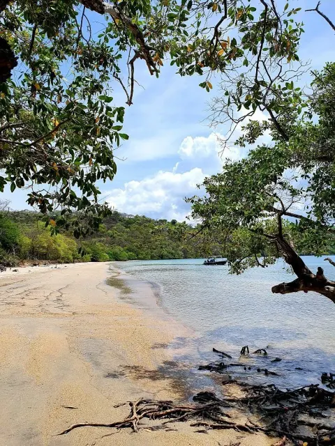 Playa Culebra 5 Min Drive