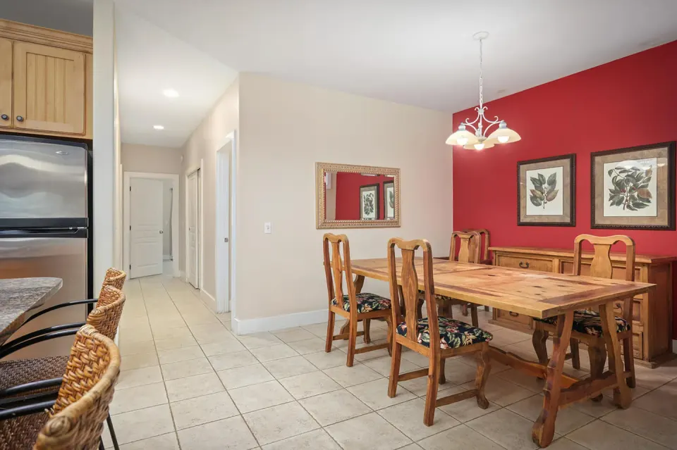 2 Bedroom 2 Bath With Loft Garden View Official 4