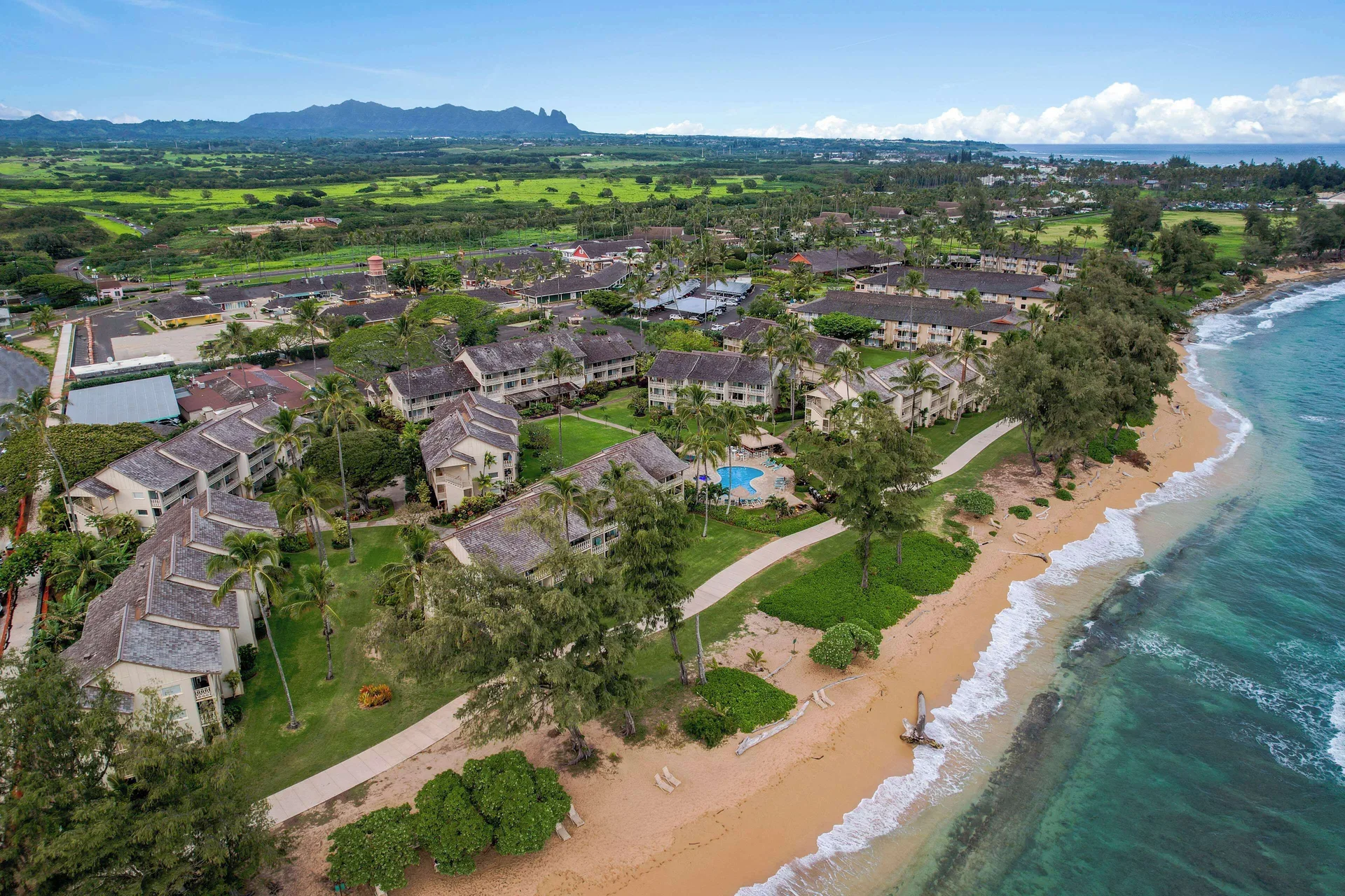 Aerial view of beachfront grounds at Aston Islander on the Beach.