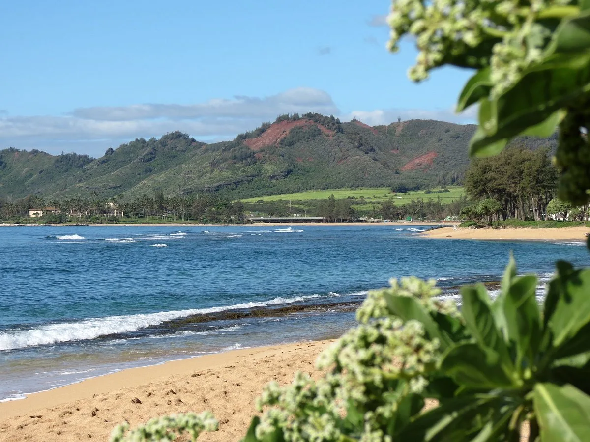 Lae Nani Beach 10 Min Walk
