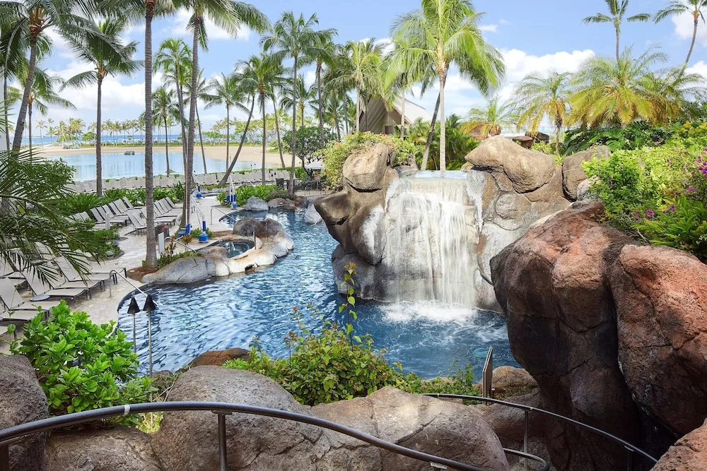 Hilton Grand Vacations Club Grand Waikikian Honolulu family resort tower with spacious suites