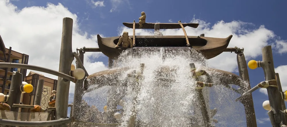 Dump Bucket Water Play Structure Aulani A Disney Resort Spa
