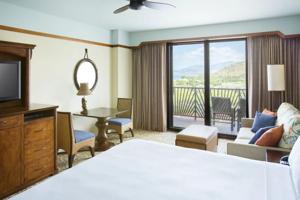 Guest Room King Bed Balcony View Aulani A Disney Resort Spa