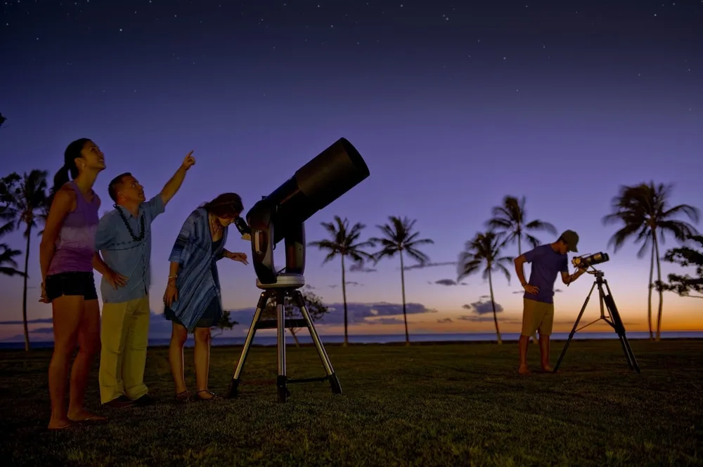 Stargazing With Telescopes Aulani A Disney Resort Spa