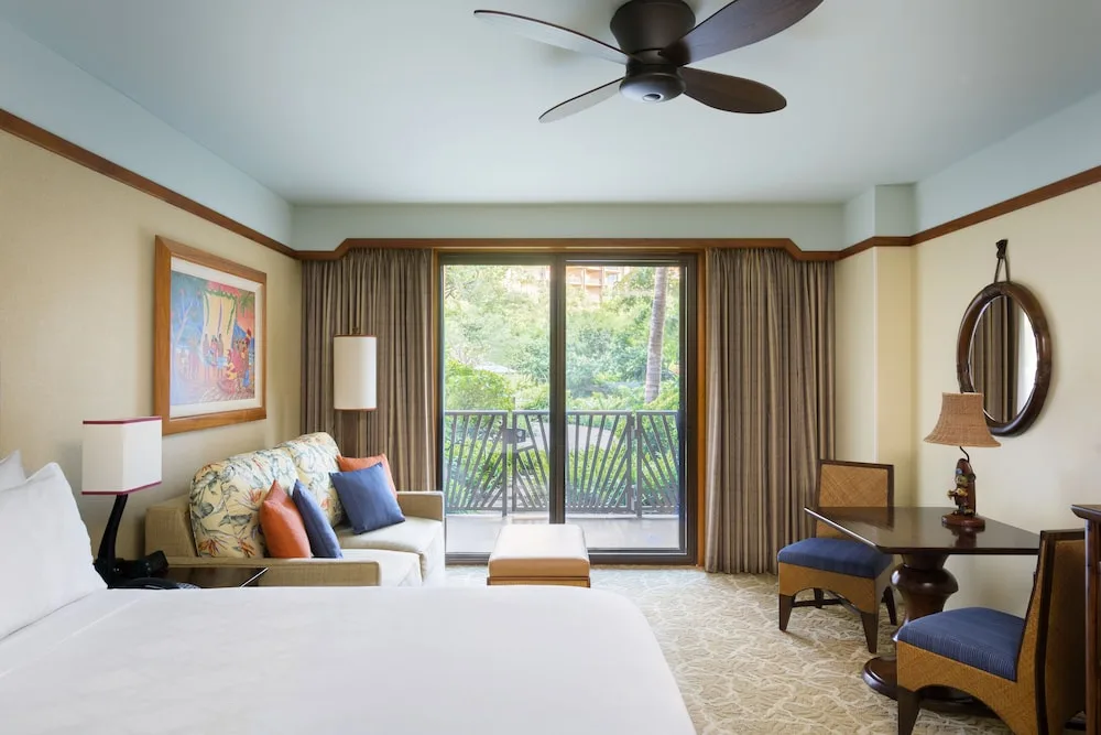 Room Garden View King Bed Balcony Aulani A Disney Resort Spa