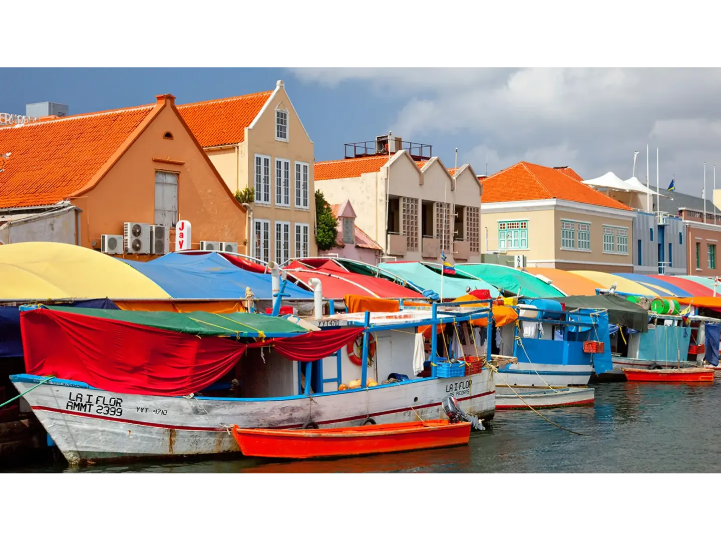 Floating Market 20 Min Walk