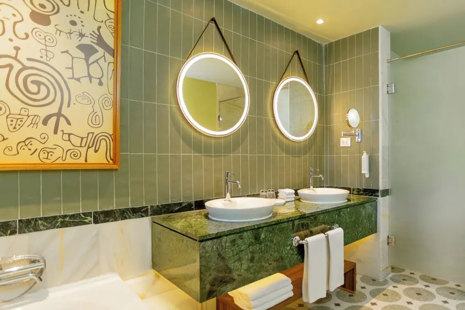 Swim-Up Junior Suite double vanity at Bahia Principe Explore Esmeralda.