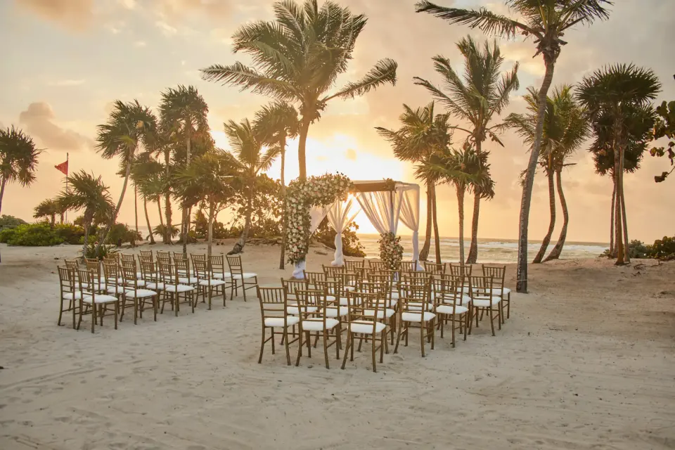 Beach Huppa Venue