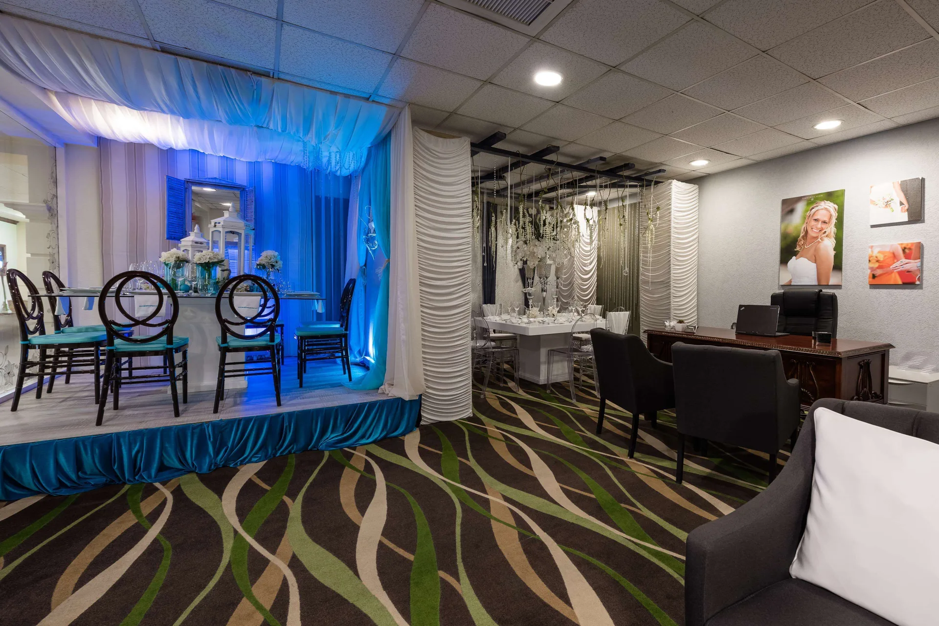 Wedding consultation room with staged event tables and desk at Barceló Aruba.