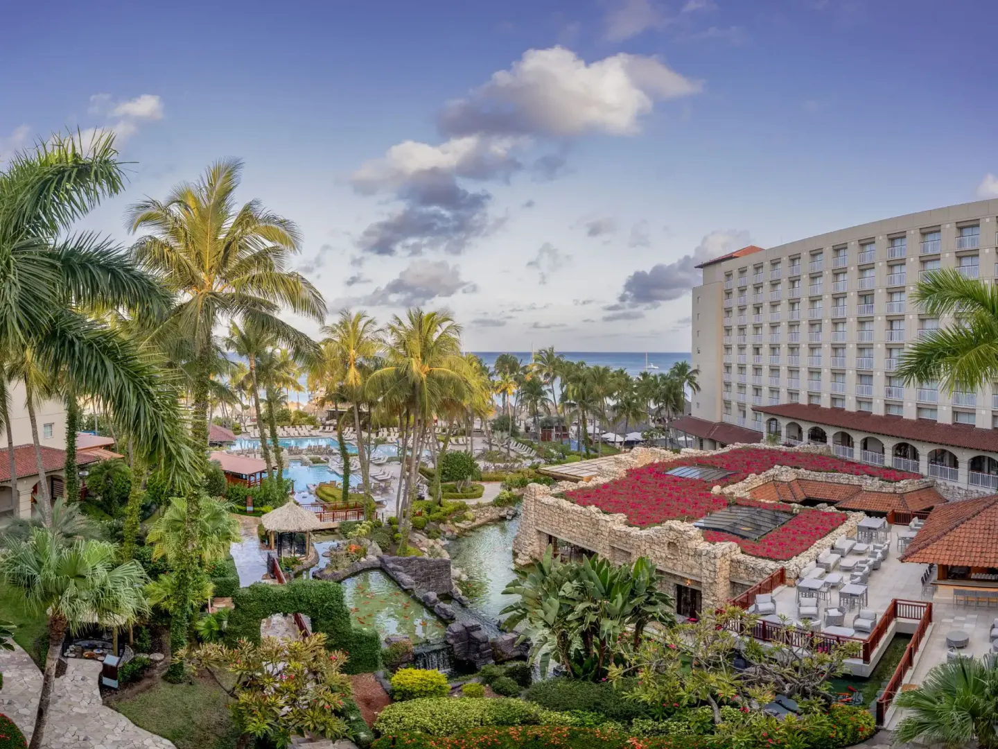 Hyatt Regency Casino 5 Min Walk