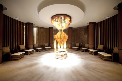 Quiet spa relaxation lounge with chaise seating at Barceló Bávaro Beach.