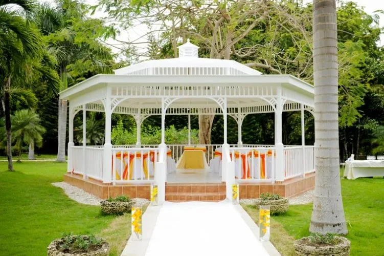 Gazebo Venue at Barceló Bávaro Beach