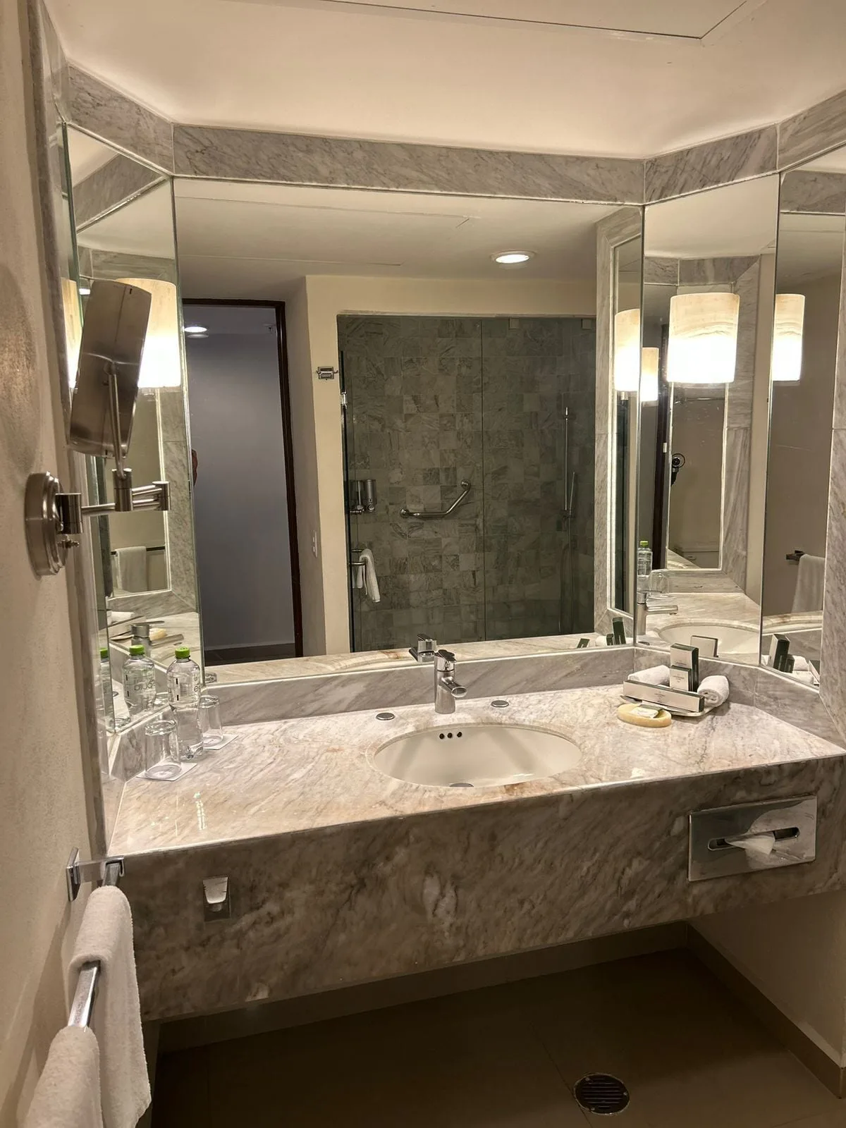 Premium Level Sea Front View Deluxe Suite bathroom vanity at Barceló Huatulco.