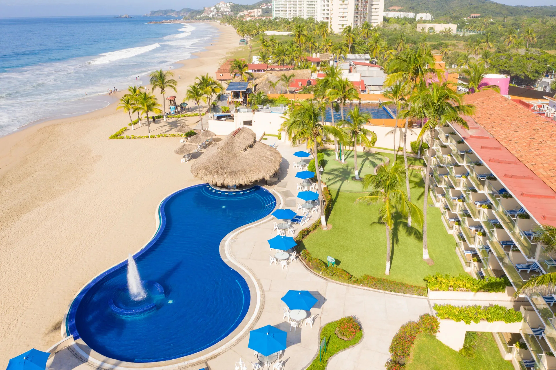 Posada Real Ixtapa beachfront hotel with relaxed pools and approachable family-friendly setting