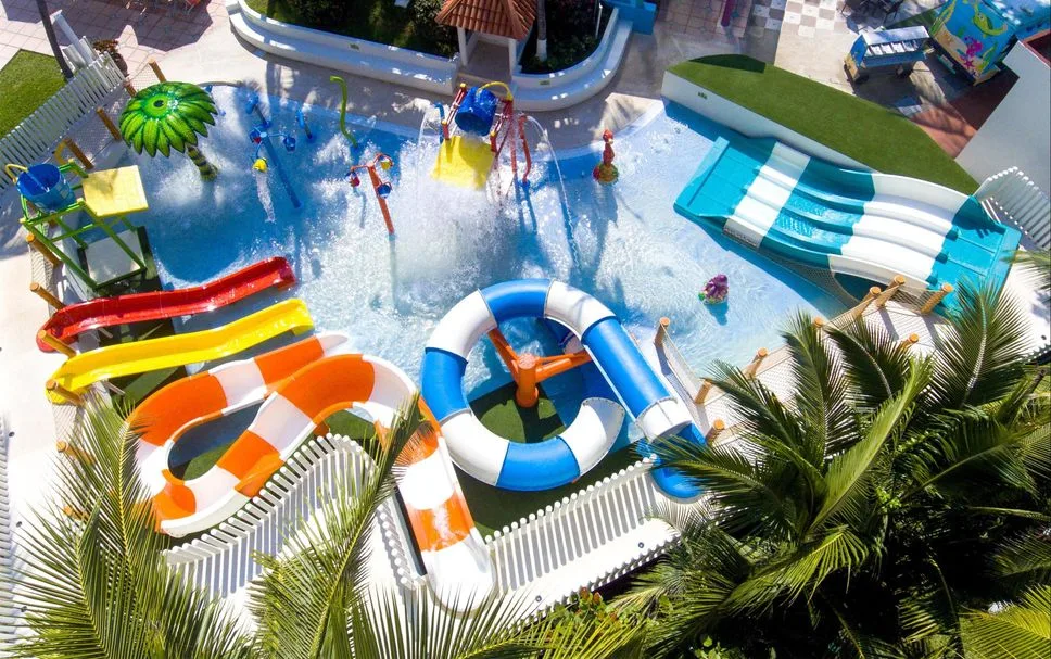 Magic World Aquapark 15 Min Walk