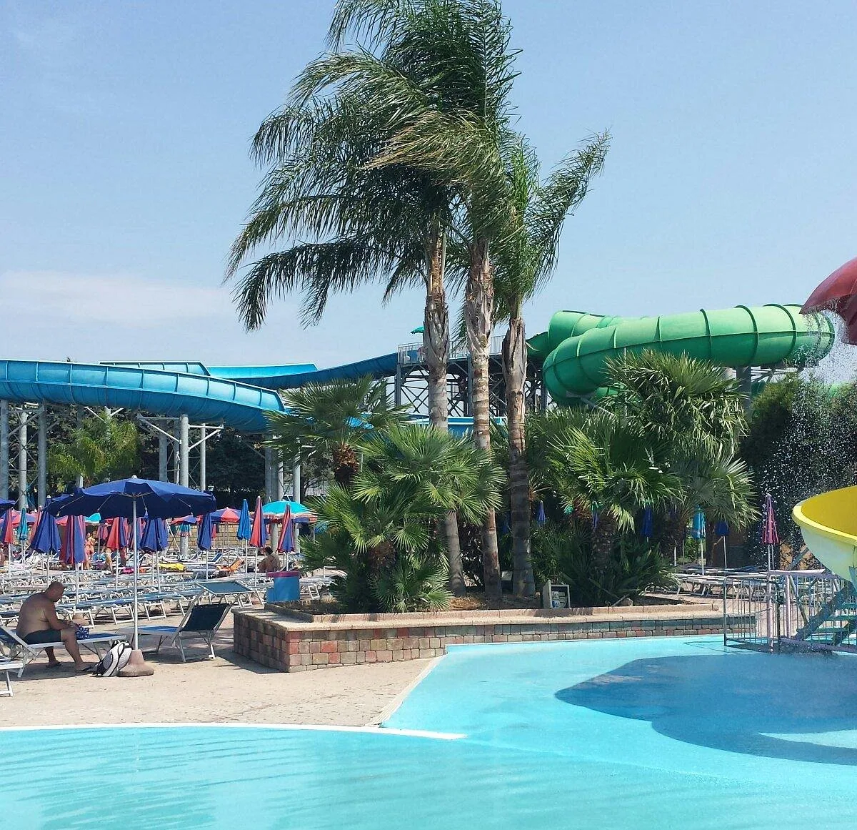 Magic World Aquatic Park 15 Min Walk