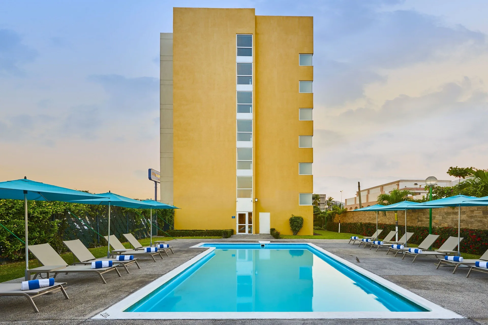 City Express resort
