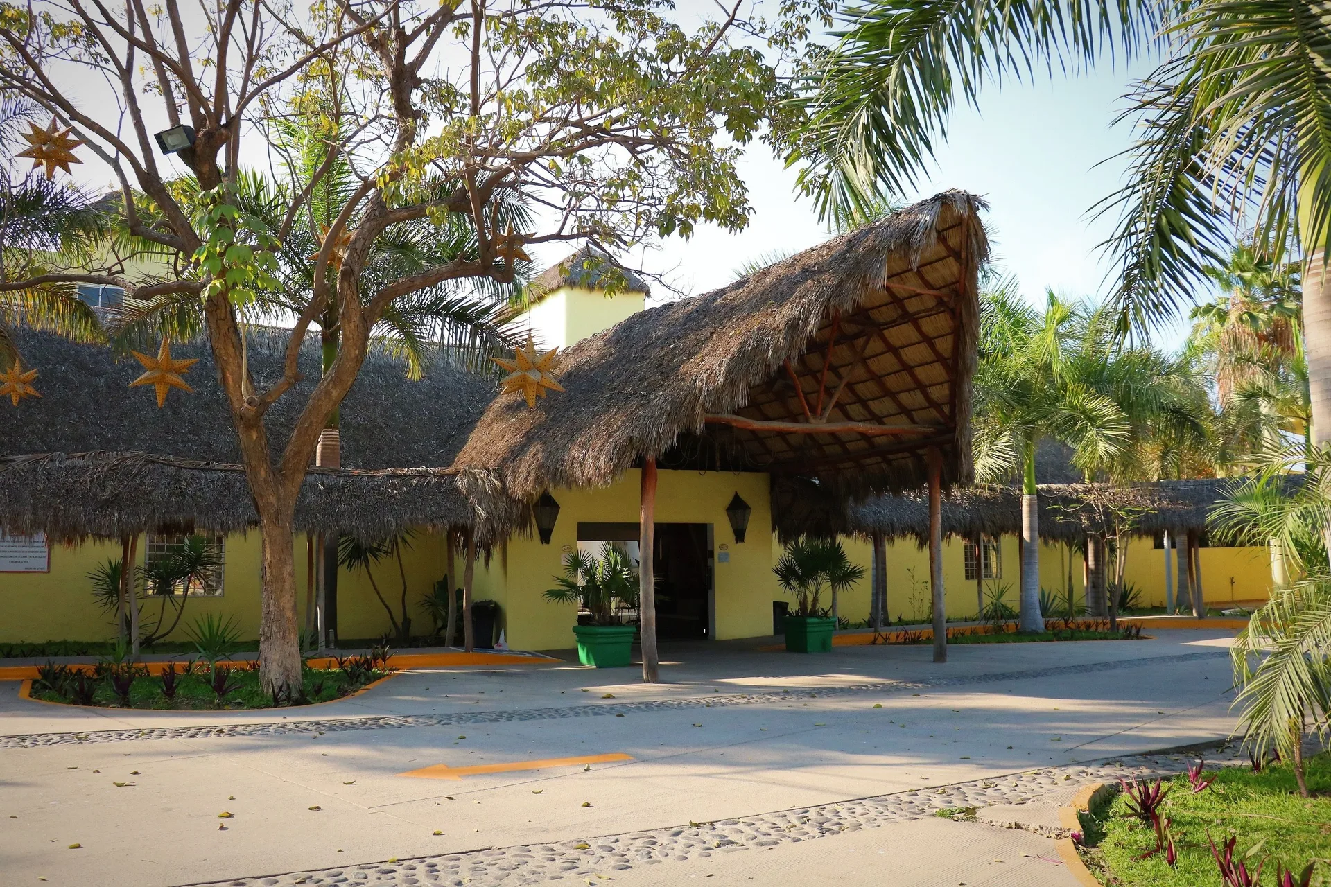 Zar Manzanillo resort