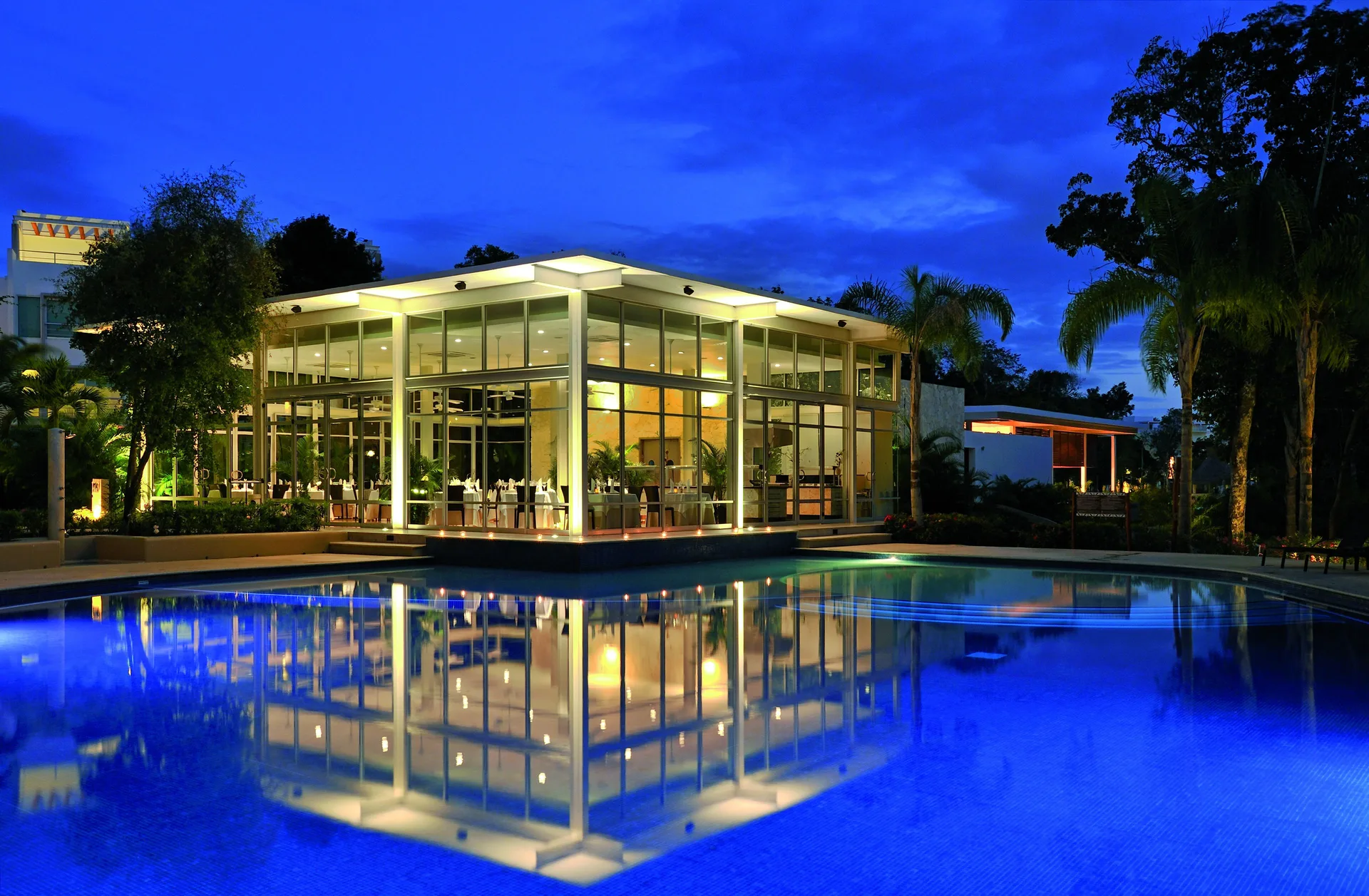 Bahia Principe Luxury Sian Ka'an adults-only all-inclusive resort with beachfront pools and refined atmosphere on the Xpu-Ha.
