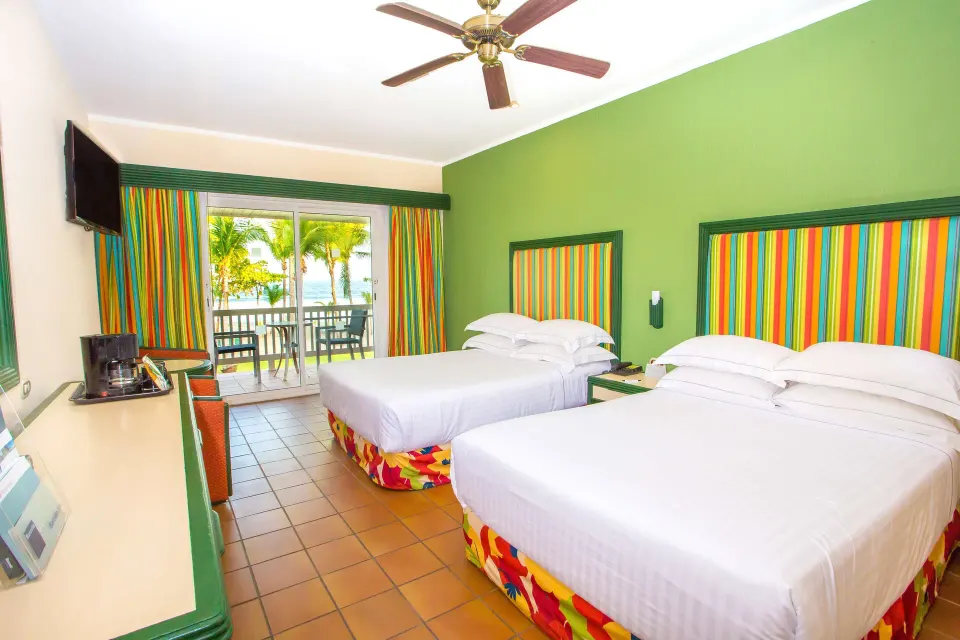 Premium Superior room with two beds and balcony at Barceló Tambor.