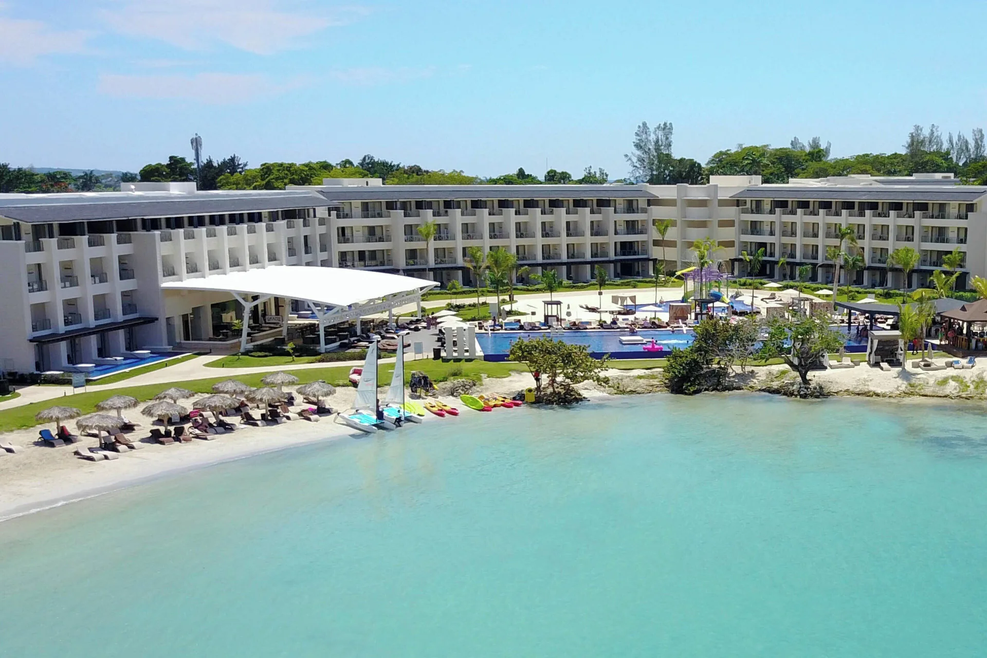 Royalton Negril all-inclusive resort with modern design, family amenities and beachfront setting