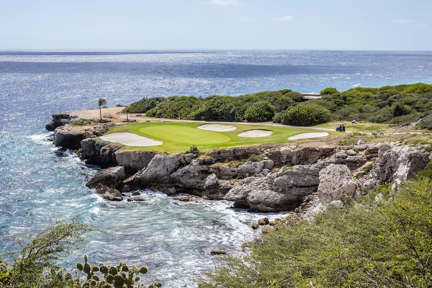 Blue Bay Golf Course 1 Min Walk