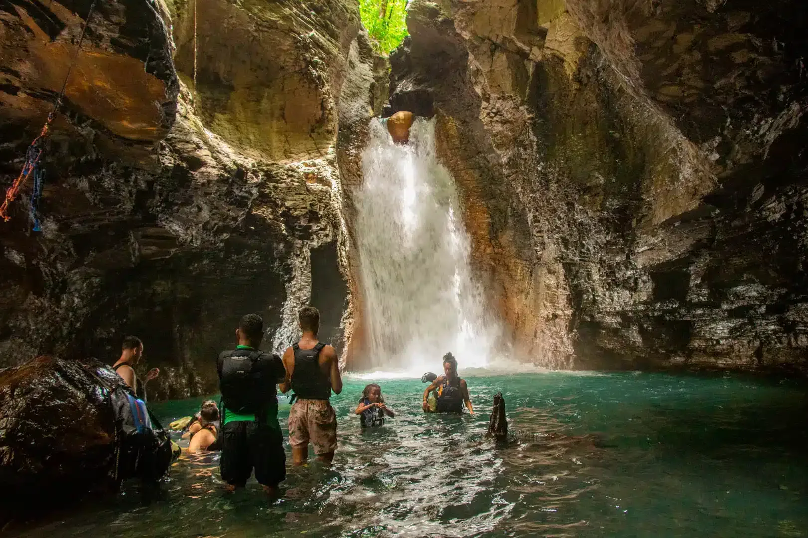 La Leona Waterfall 30 Min Drive