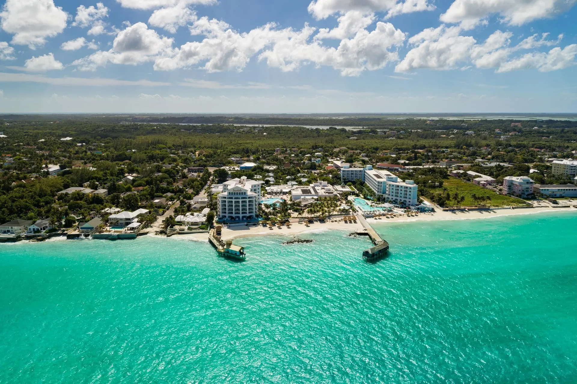Sandals Royal Bahamian couples-only all-inclusive resort with beachfront setting and romantic atmosphere