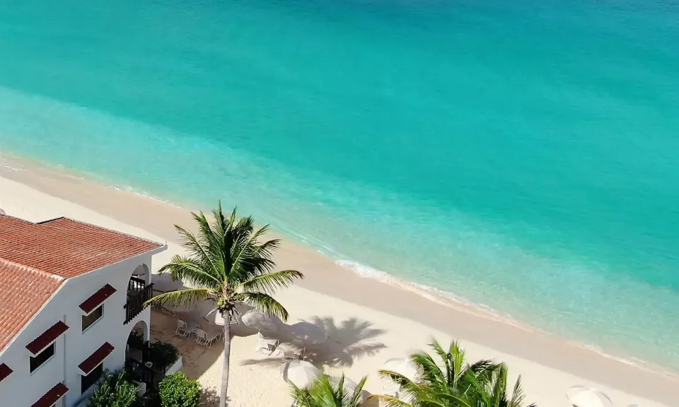 Beach Front One Bedroom Villa Official 3