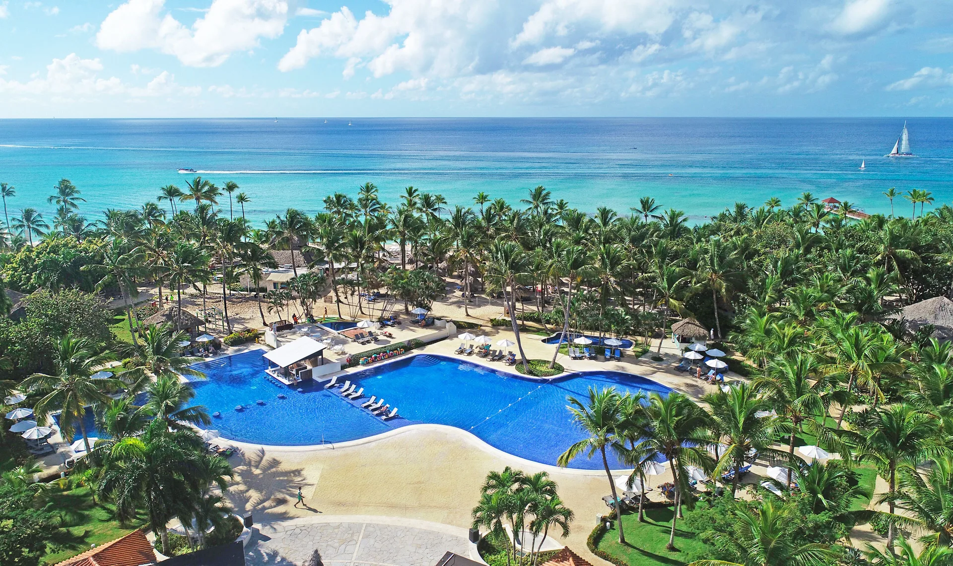 Catalonia Bayahibe all-inclusive beach resort with tropical grounds and Caribbean pool scene