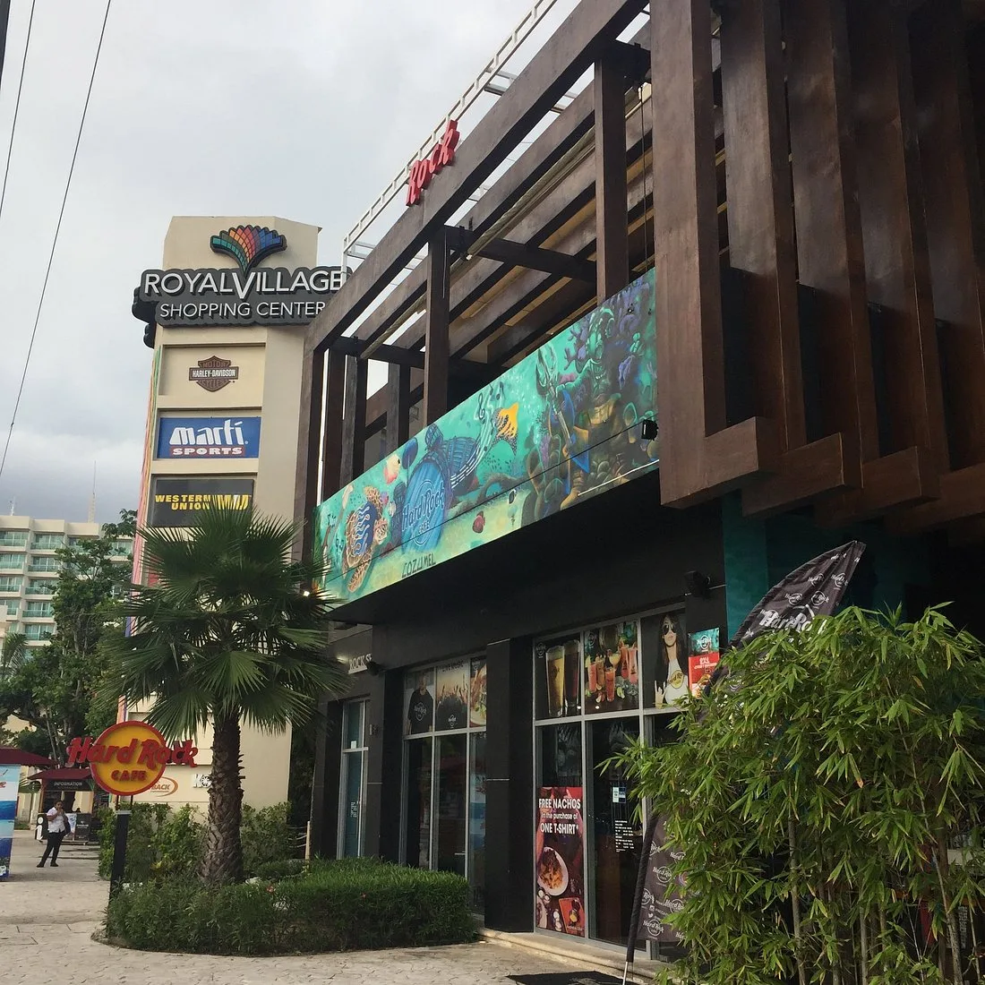 Royal Village Shopping Center