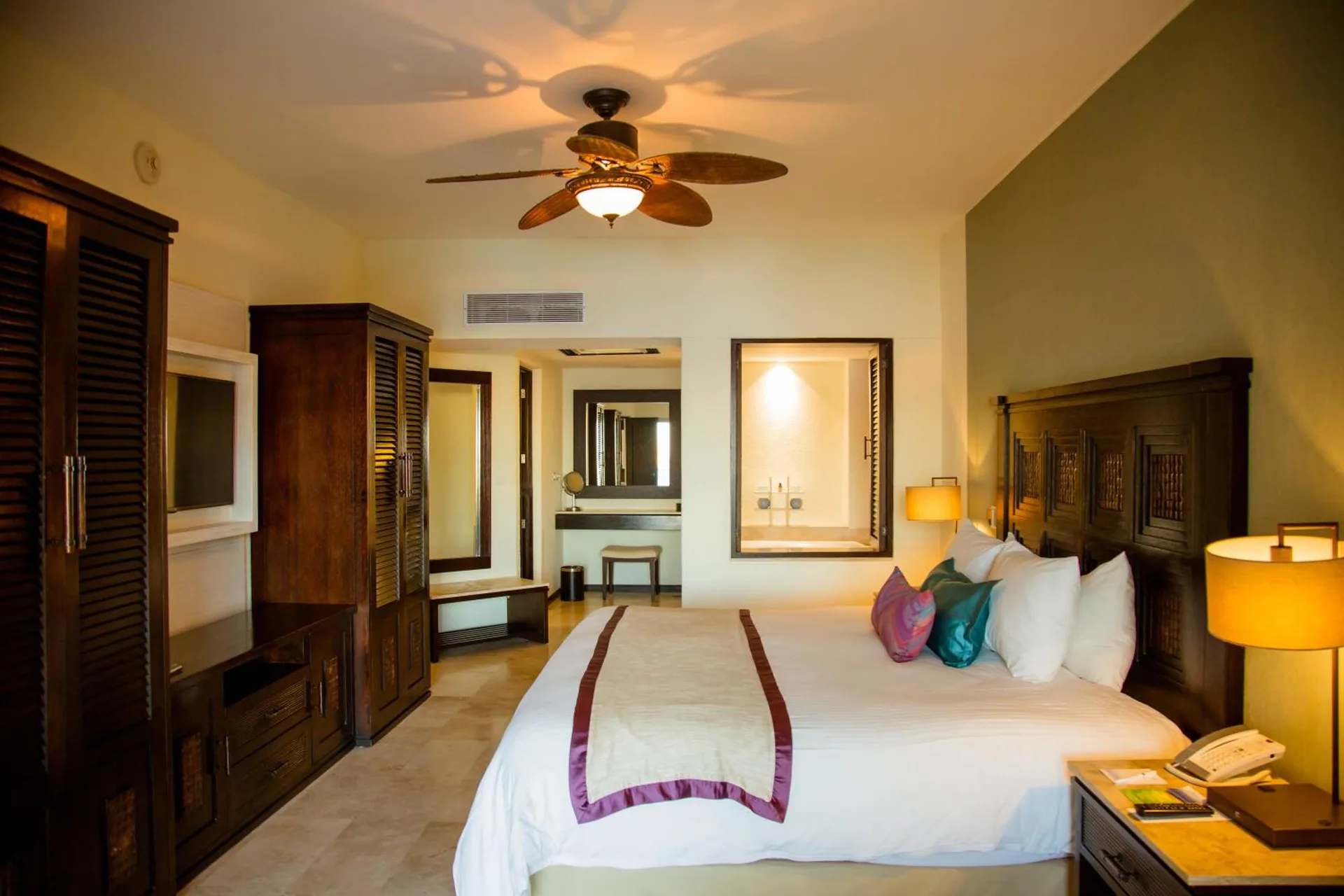 Suite Garden View at Casa Dorada Los Cabos Resort and Spa with king bed and tranquil garden views in Cabo San Lucas.