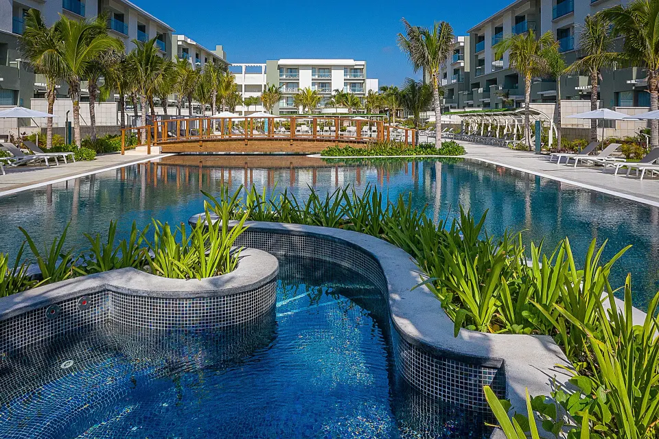 Landscaped Pool Planted Islands Catalonia Grand Costa Mujeres Spa
