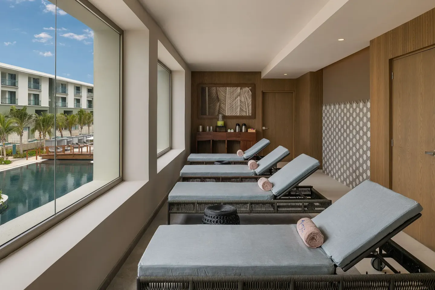 Spa Relaxation Loungers Pool View Catalonia Grand Costa Mujeres Spa