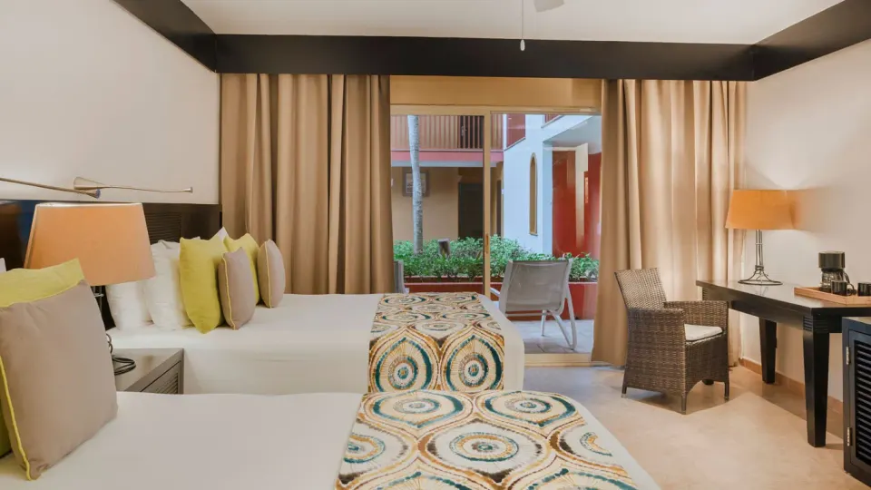 Premium Suites Official 1