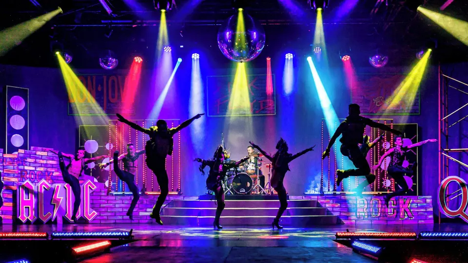 Live stage show with dancers and colored lights at Catalonia Yucatan Beach