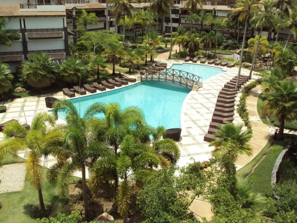 Xeliter Balcones del Atlantico Las Terrenas residence resort with pools and tropical beach access