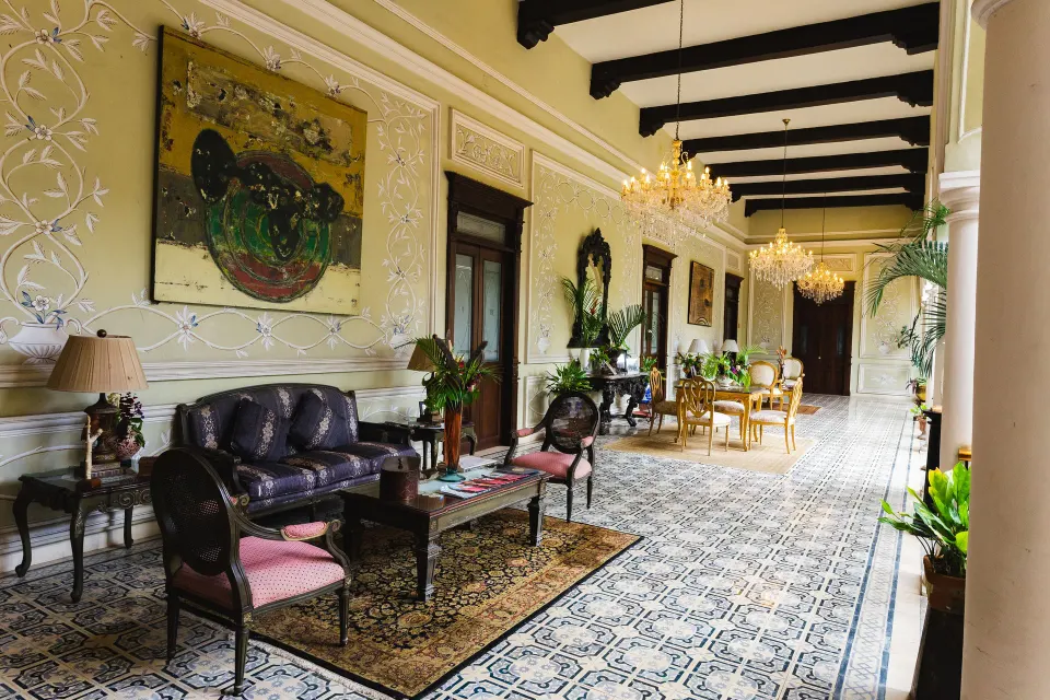 Mansión Merida Hotel Boutique Restaurant luxury boutique mansion hotel with ornate historic facade in Mérida, Mexico.