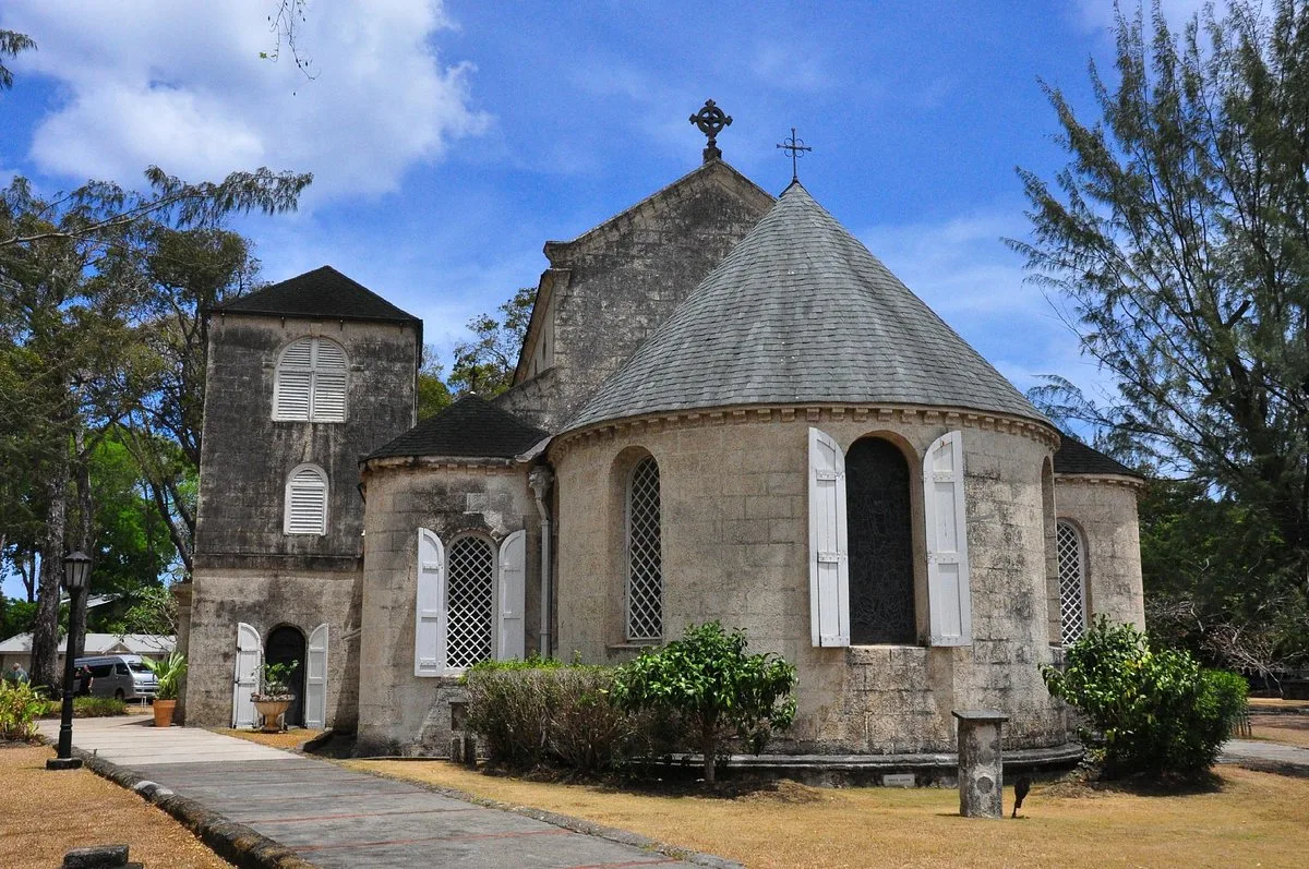 St James Parish Church 5 Min Walk