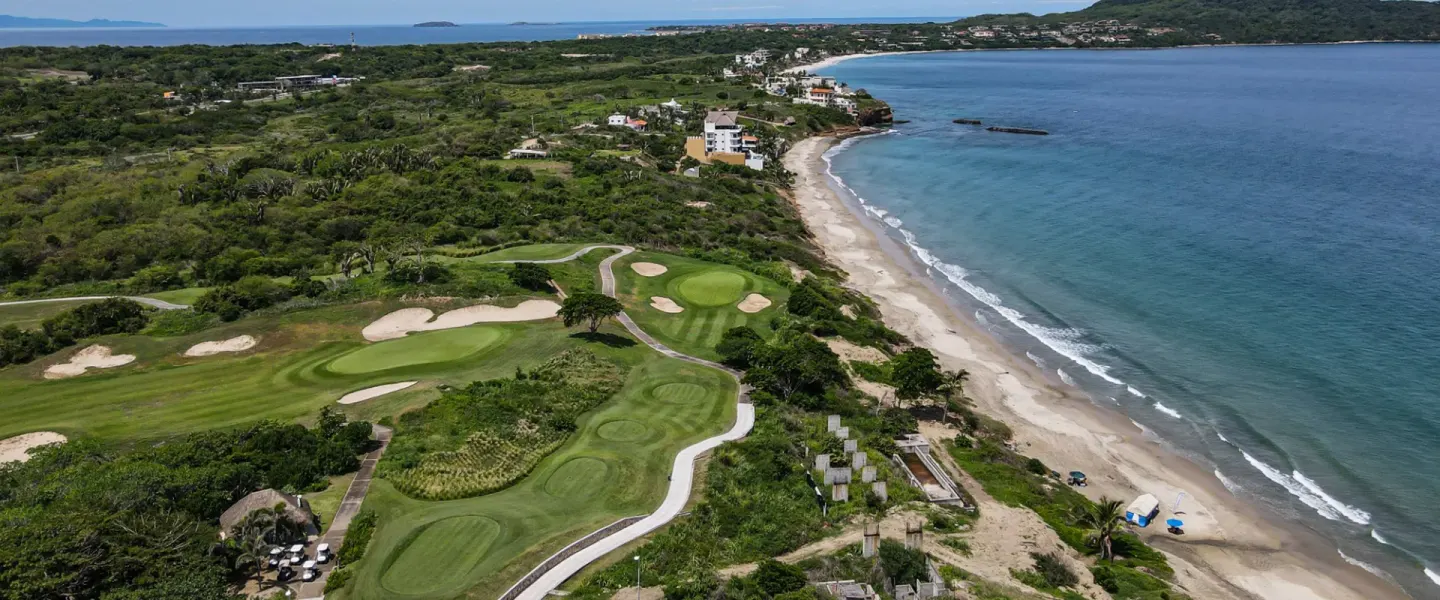 Higuera Golf Club 10 Min Walk