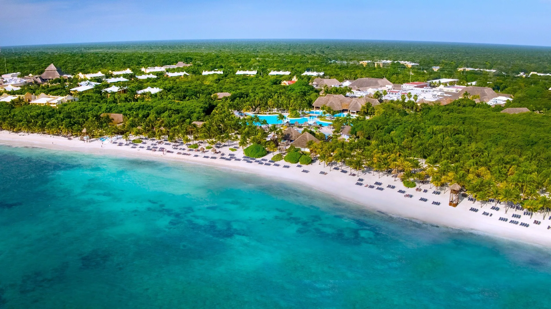 Grand Palladium Colonial Resort & Spa resort