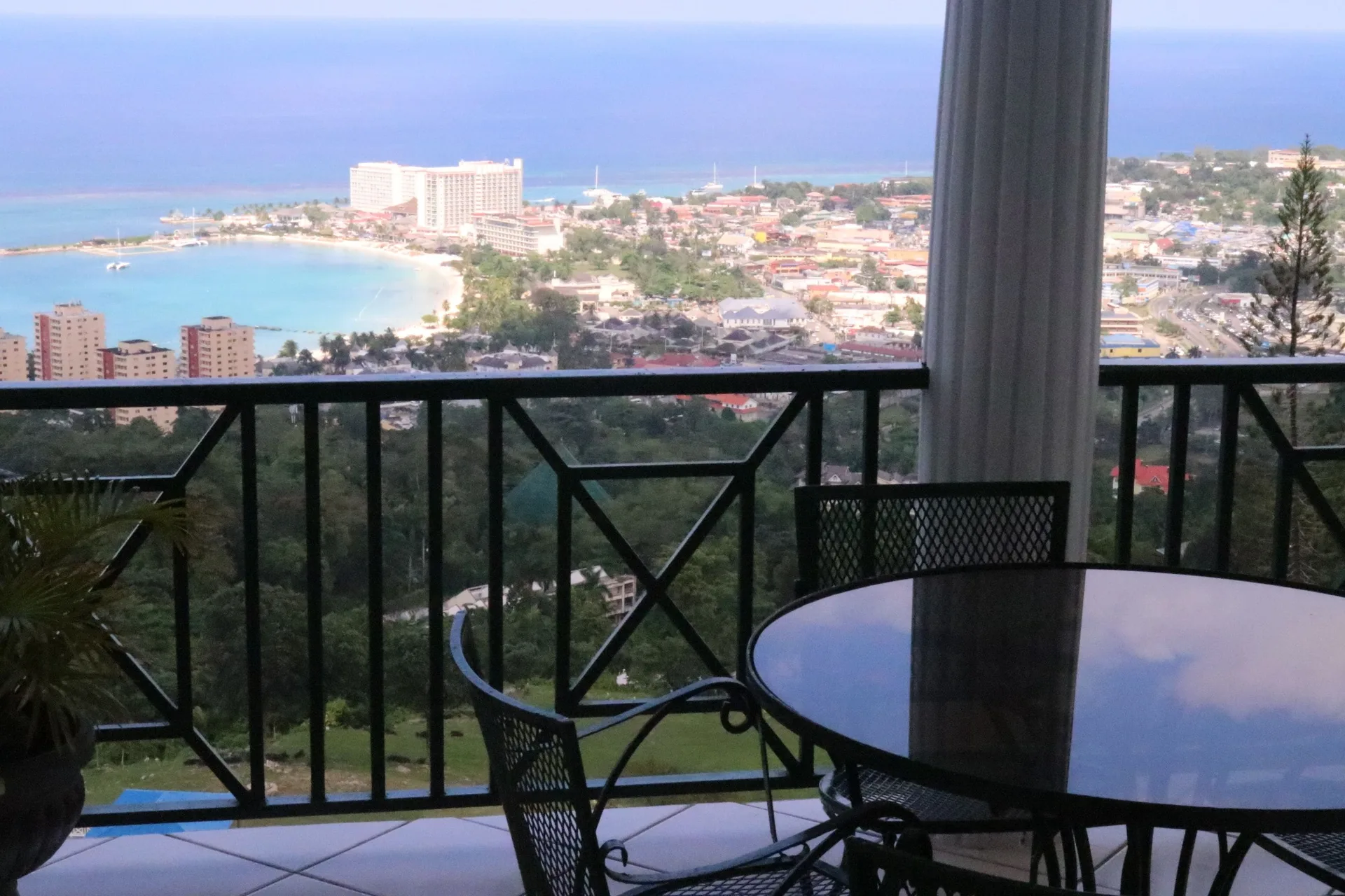 Pink Rock Bed & Breakfast resort